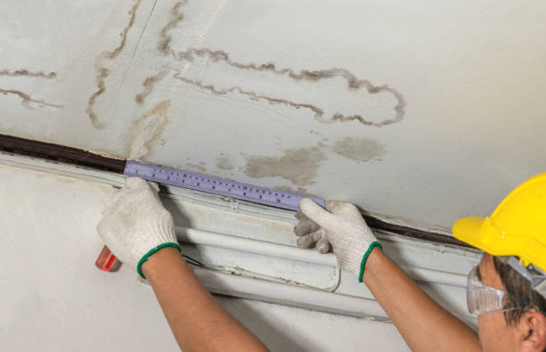 Reliable Burst Pipe Cleanup contractor in Whiting, WI by Water Damage Irwin